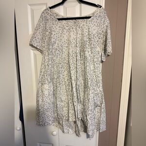 Great Condition. Target flowy cheetah print dress. Worn only a couple times.